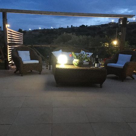 Agriturismo Adenzia 恩佩多克莱港 外观 照片