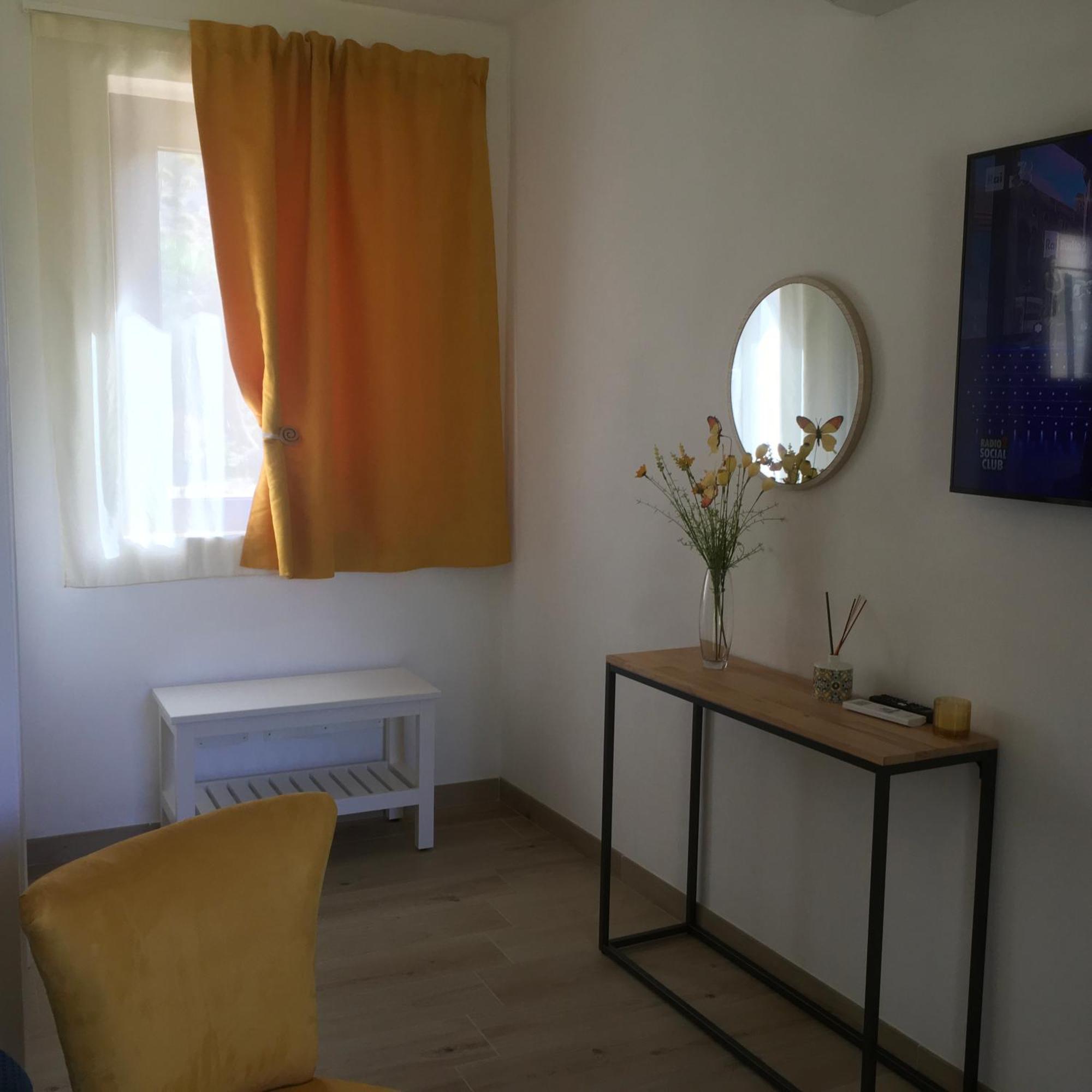 Agriturismo Adenzia 恩佩多克莱港 外观 照片